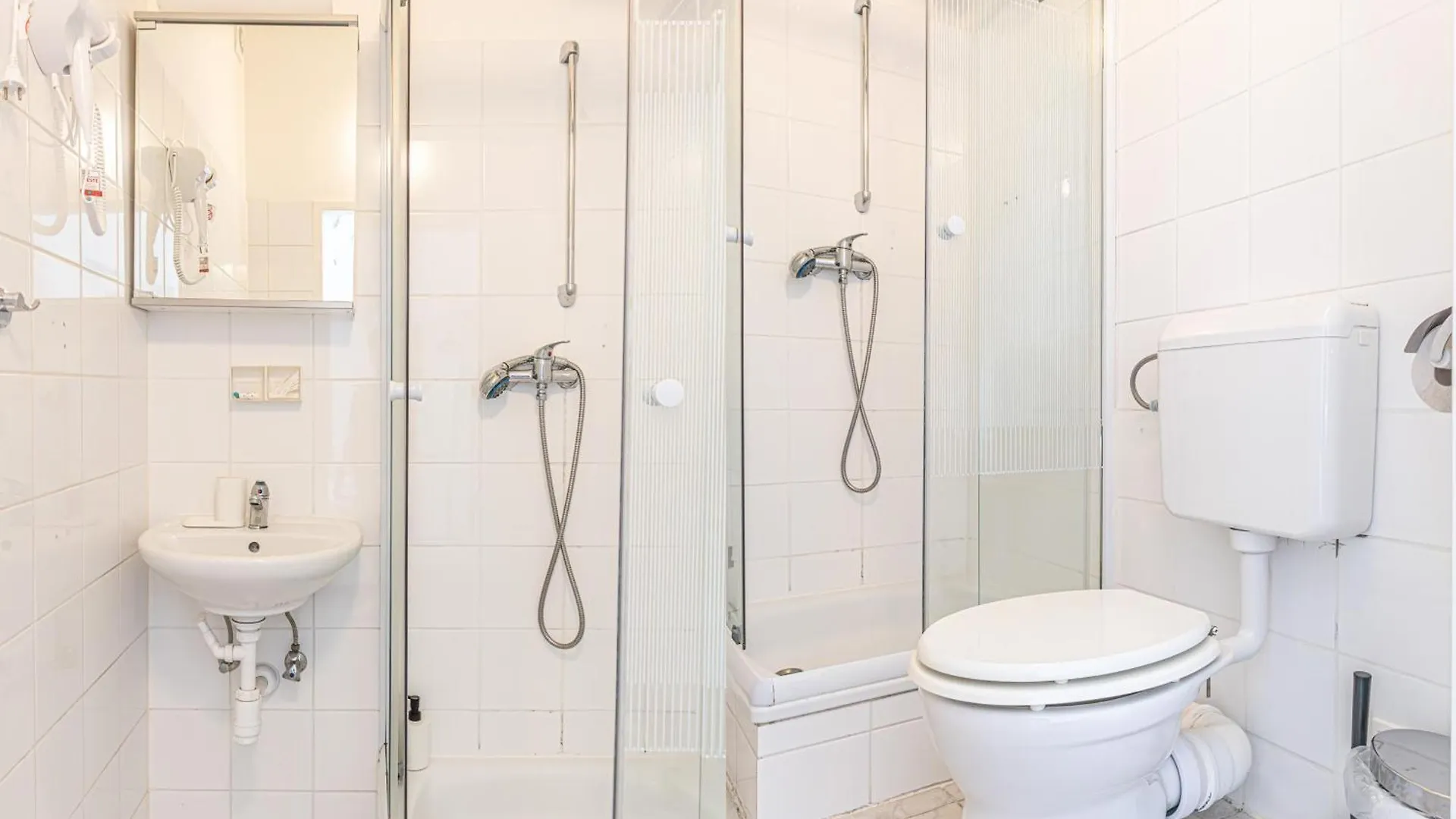 Astonishing 1Br Apt Easy Use Design/Near Schoenbrunn Vienna Apartment