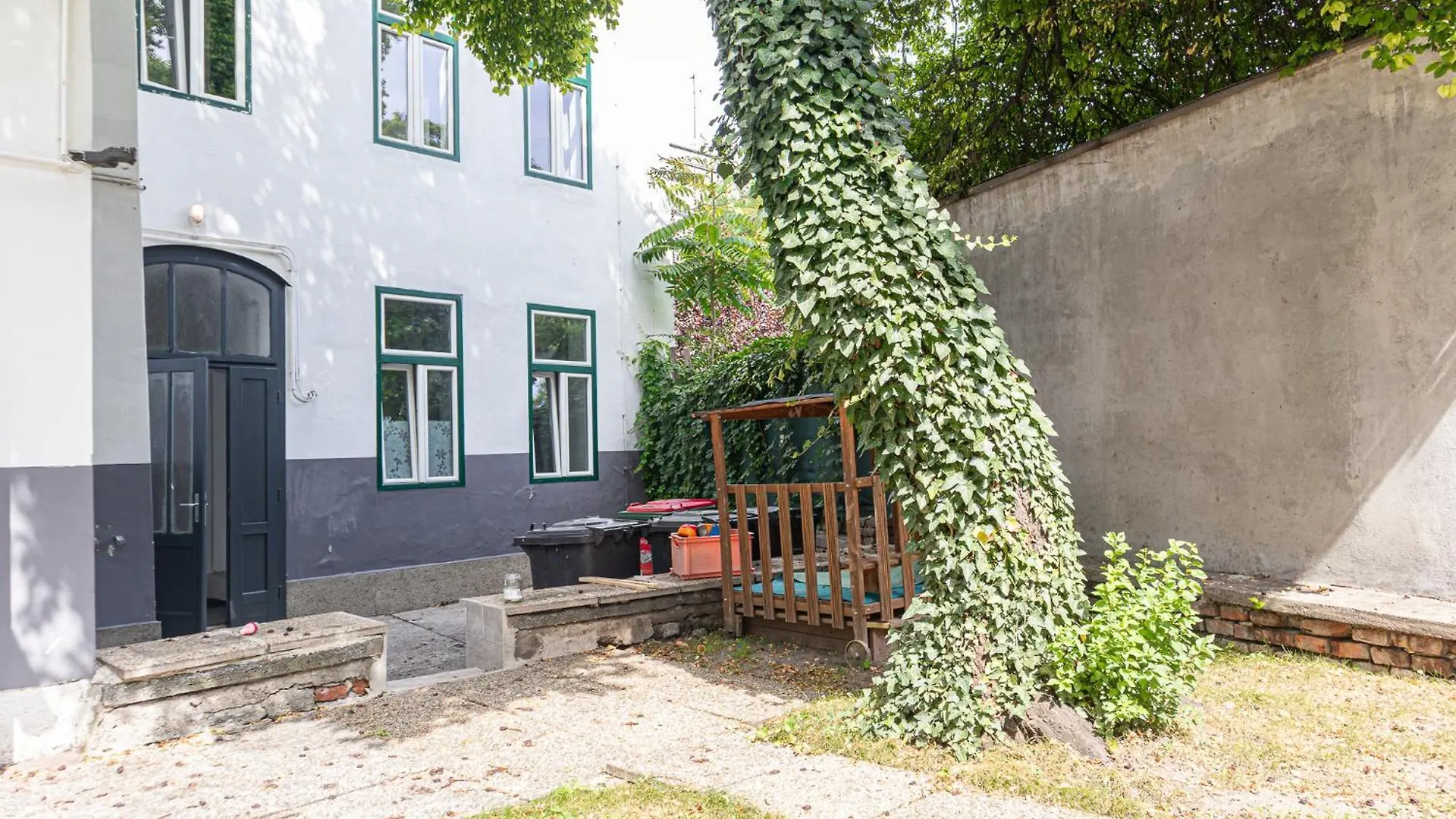 Astonishing 1Br Apt Easy Use Design/Near Schoenbrunn Vienna 0*,  Austria